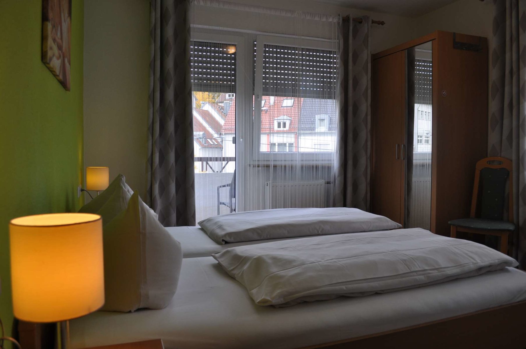 komfortables Doppelzimmer im Hotel Discovery Stuttgart